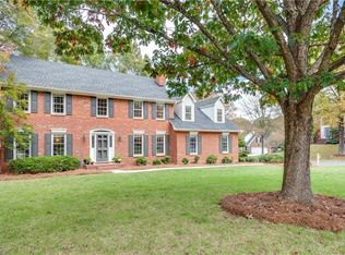 400 Hobbs Rd, Greensboro, NC 27403