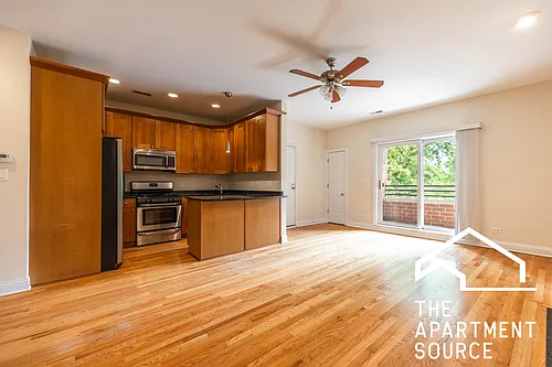 2656 N Hamlin Ave Photo 1