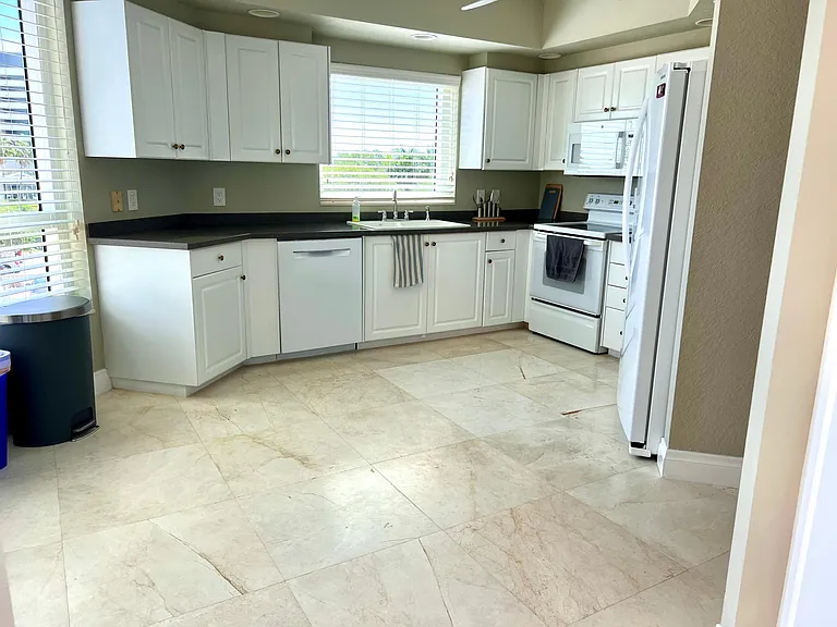 1180 Gulf Blvd #306 — Photo 58
