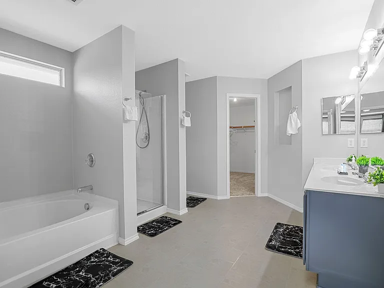 9641 Euclid Dr — Photo 18