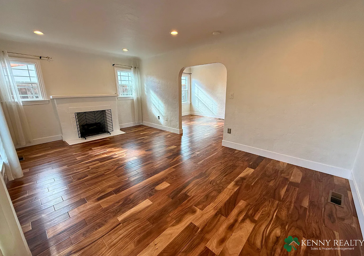 Charming 3BR/2BA Home in Redwood City Close to Downtown — Photo 4