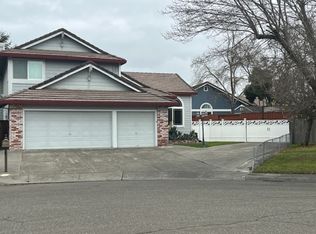 7309 Roxanne Ln, Rohnert Park, CA 94928