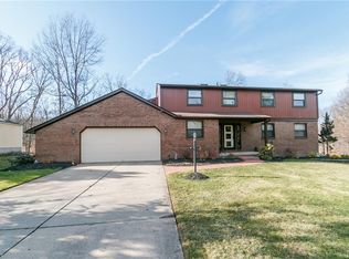 10080 Hickory Ridge Dr, Brecksville, OH 44141