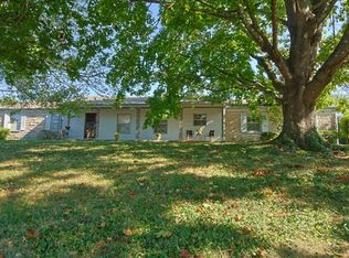 35 Mockingbird Valley Rd, Winchester, KY 40391