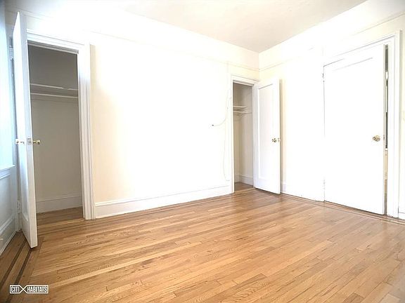 4th image of 3035 34th St APT C1
