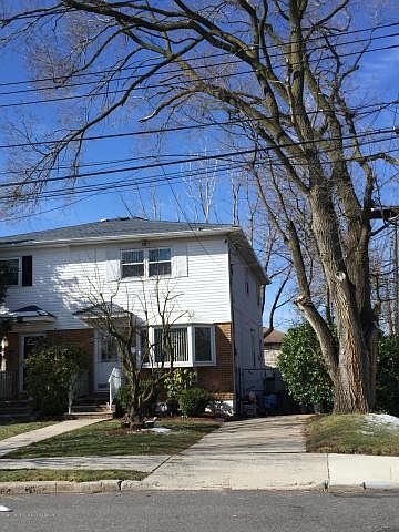 1st image of 440 Doane Ave