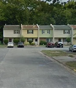 3 bed, 1.5 bath, 1199 sqft, $1,550 — Photo 1