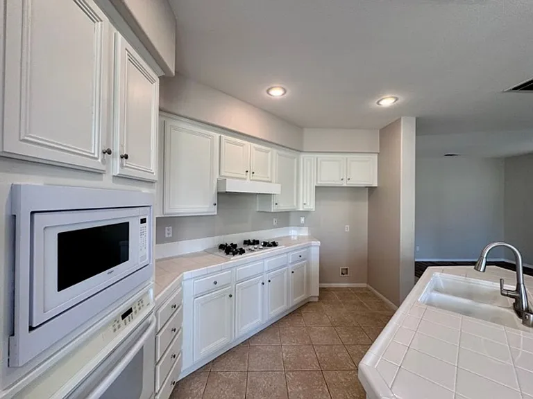 30906 Crystalaire Dr — Photo 14