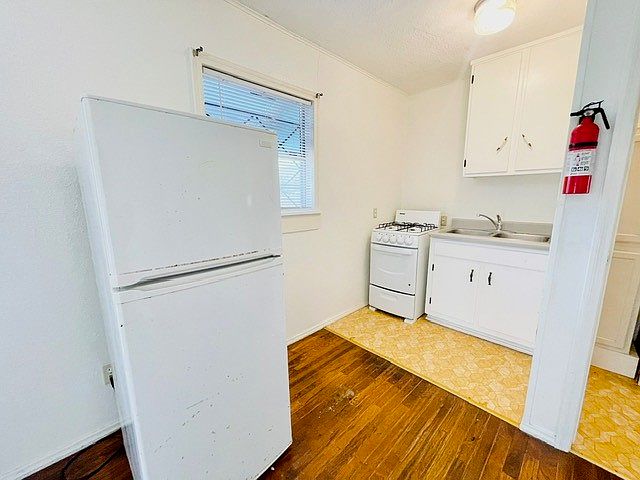 1st image of 4518 Nicholson St #4518