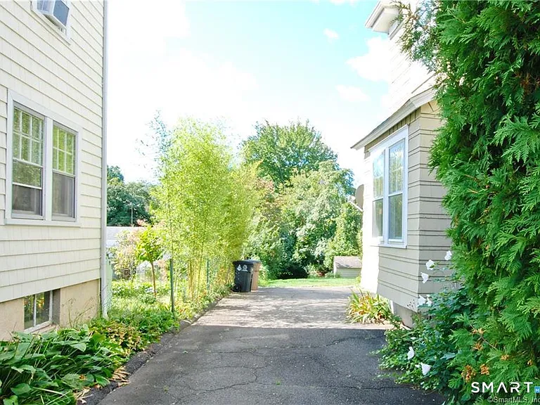 16 Fowler St #1 — Photo 14