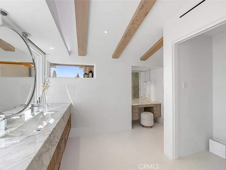 3130 Breakers Dr — Photo 39