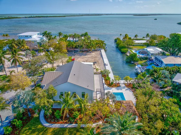 17210 Angelfish Ln, Sugarloaf Key, FL 33042