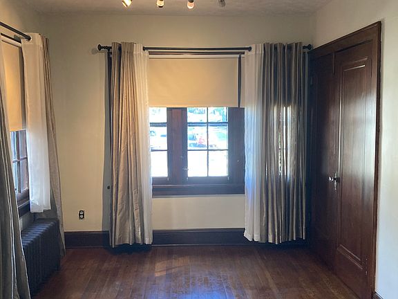 2nd image of 700 Sackett Ave APT 2