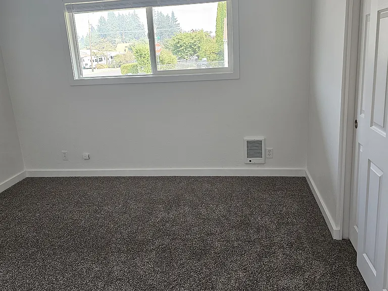 424 Kennel St — Photo 6