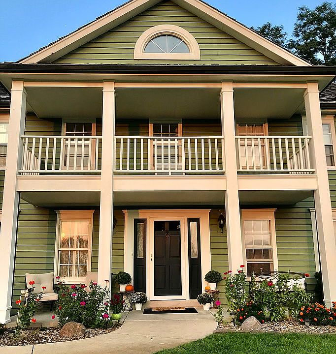 1st image of 330 Monastery Hill Dr