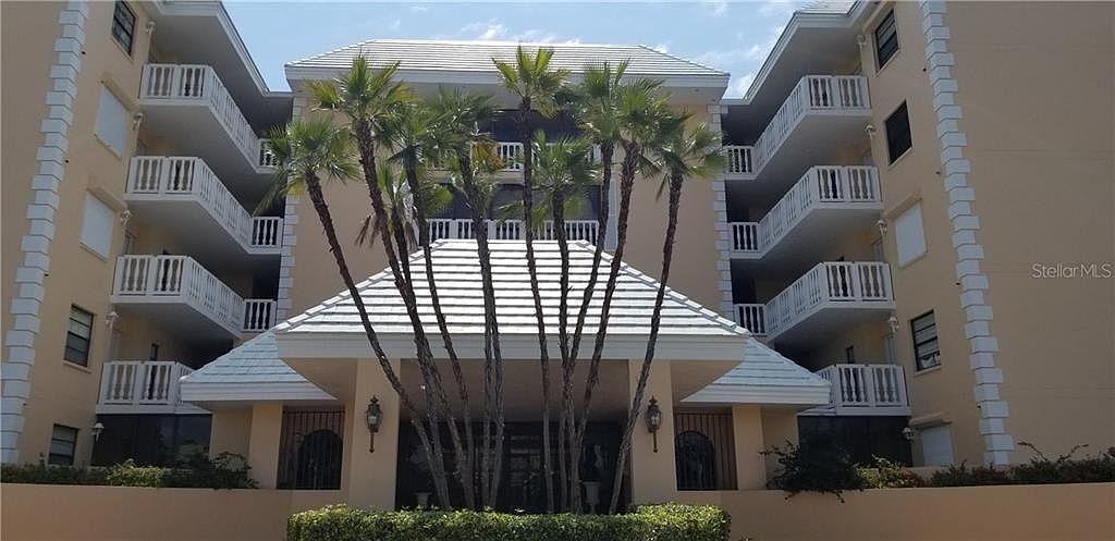 6650 Sunset Way Apt 220 St Pete Beach Fl 33706 Zillow
