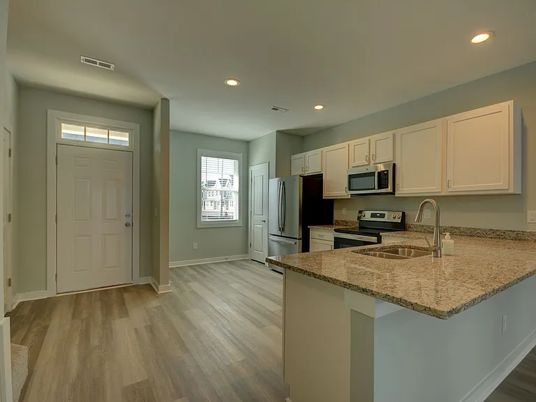 603 Windsurfing Ln — Photo 2
