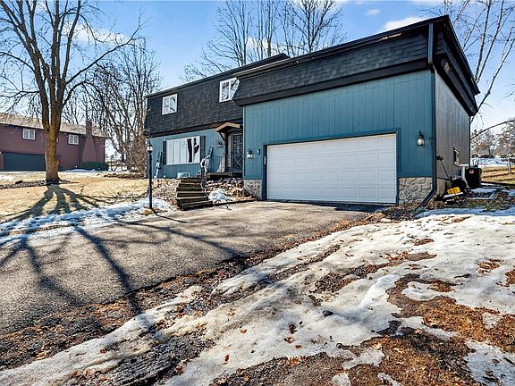 4th image of 925 Melnora Street