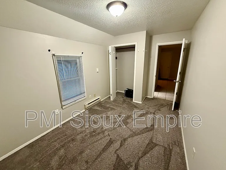 609 S Spring Ave #2 — Photo 7