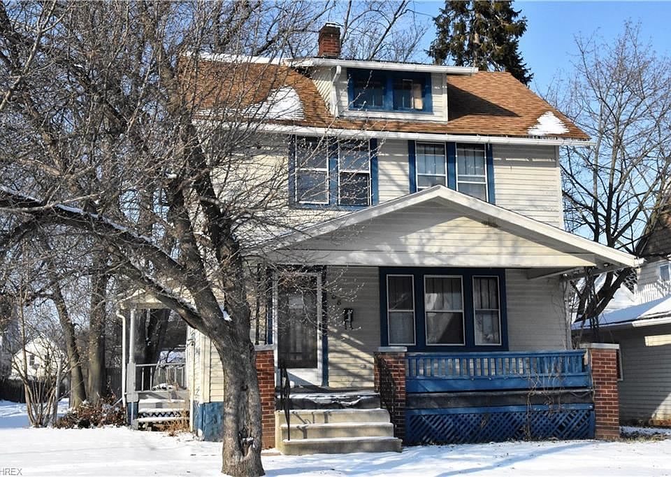 1st image of 308 W 27th St