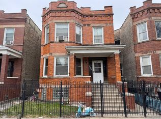 710 N Central Park Ave, Chicago, IL 60624