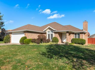 1115 Verna Ln, Nixa, MO 65714
