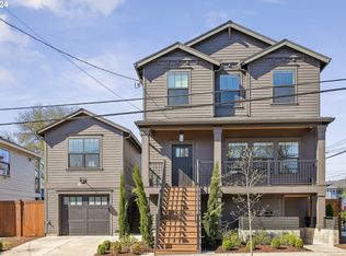 2579 SE Cora St, Portland, OR 97202
