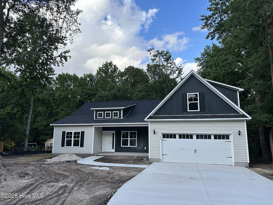 1st image of 170 Middleton Place