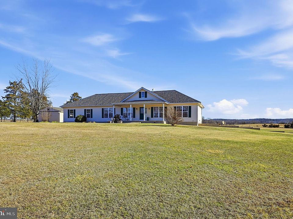 1st image of 18141 Youngs Ln