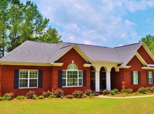 229 Newcomer Trl, Fitzgerald, GA 31750