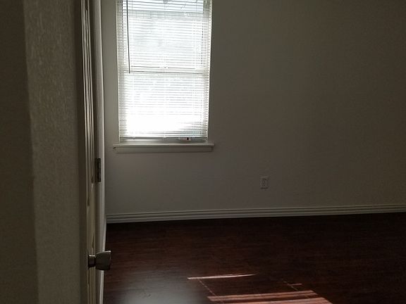 5th image of 4325 Sherwood Dr