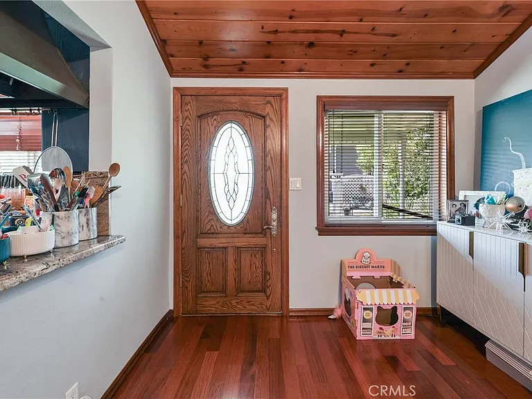 2642 Westminster Pl — Photo 7