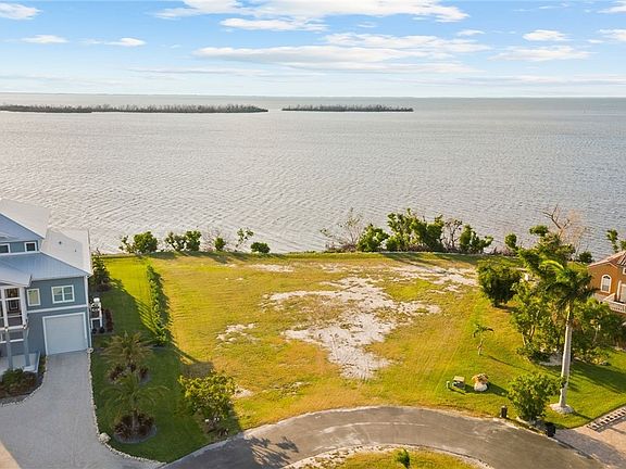 5th image of 4941 Galt Island Ave