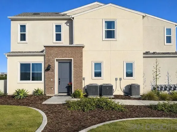 2028 Bluestone Cir, Chula Vista, CA 91913