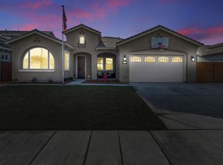 1076 Harvest Mill Dr, Manteca, CA 95336