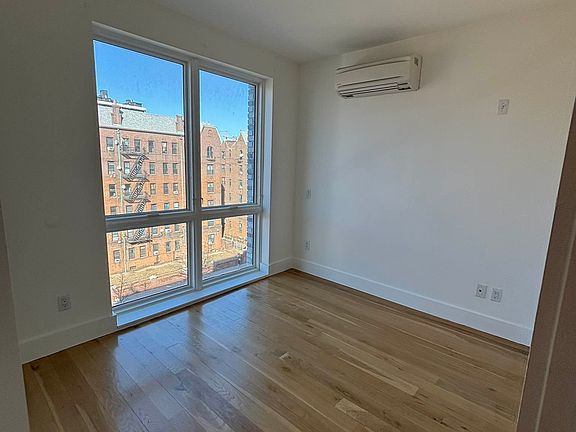 4th image of 200 Linden Blvd #6L