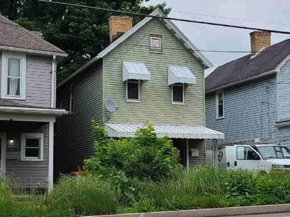 4034 4th Ave, Beaver Falls, PA 15010