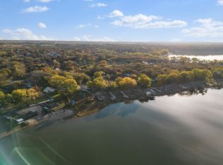 1512 E Lake Dr, Weatherford, TX 76087