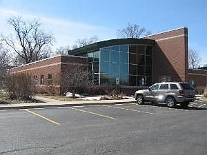 1st image of 935 Skidmore Dr