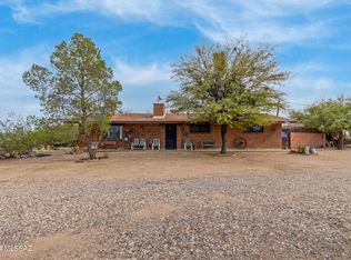 2940 N Grannen Rd, Tucson, AZ 85745