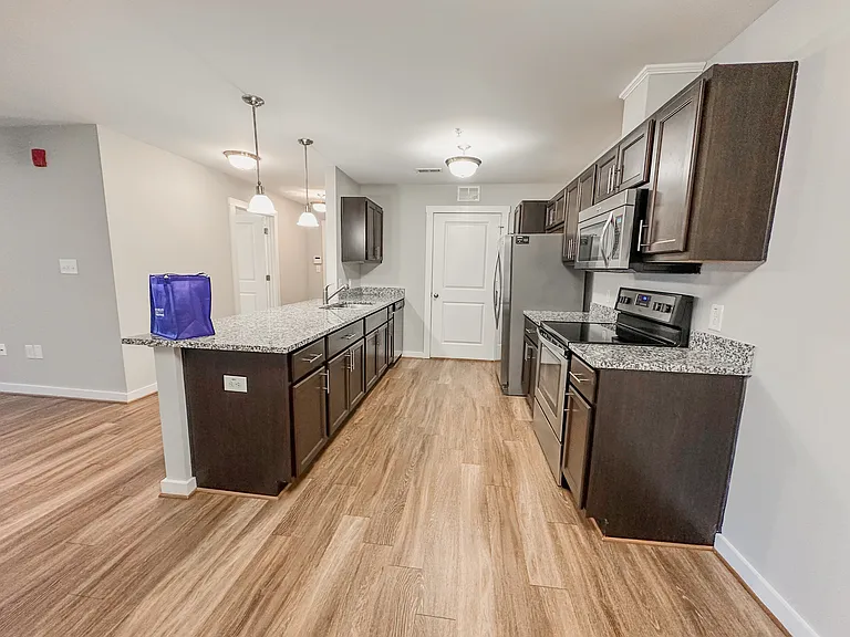 The Berkeley at Medford Pointe — Photo 28