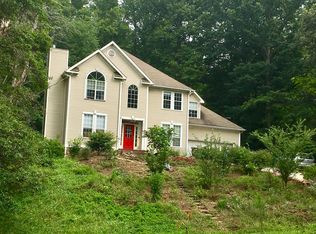 101 Oak Hollow Ct, Asheville, NC 28805