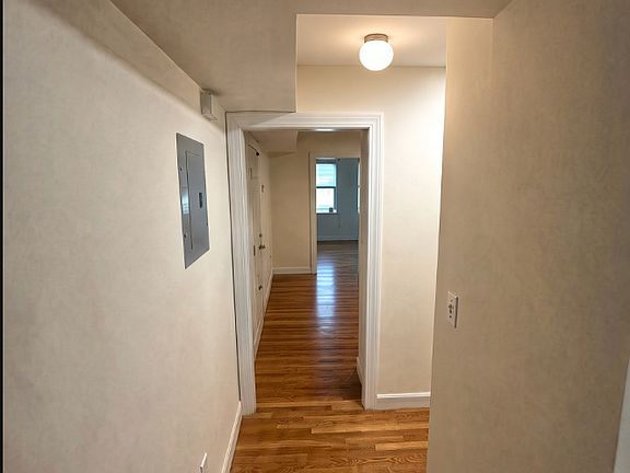 3rd image of 14 Duval St #3M