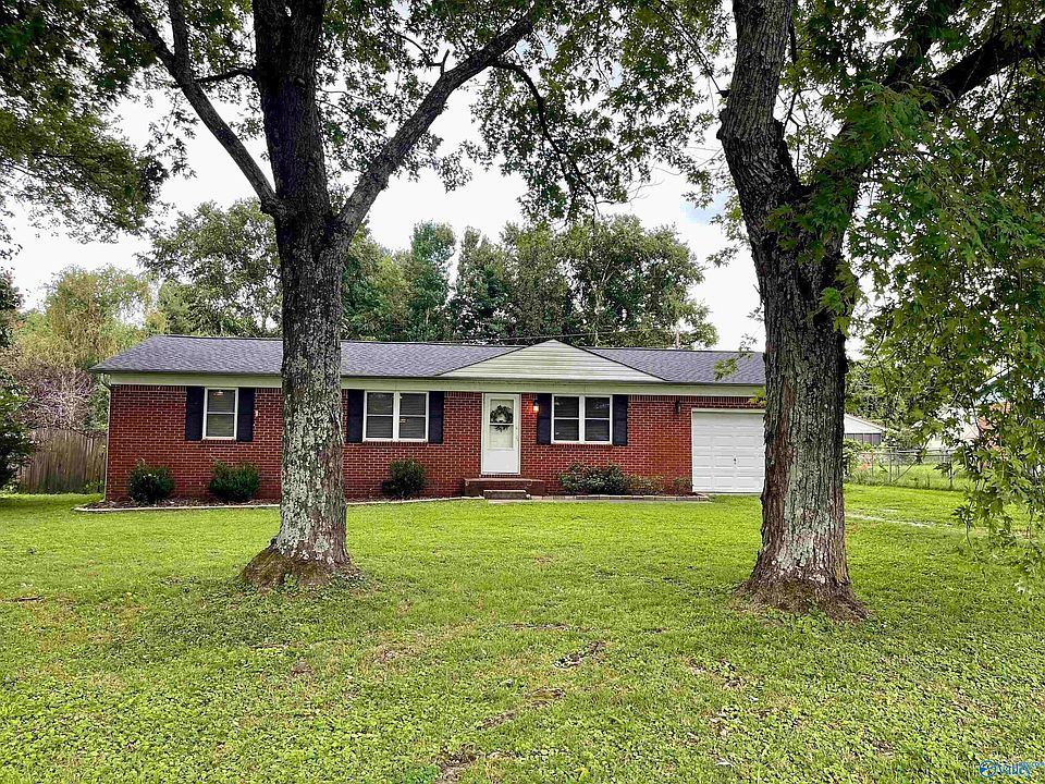 1st image of 29440 Lakeview Dr