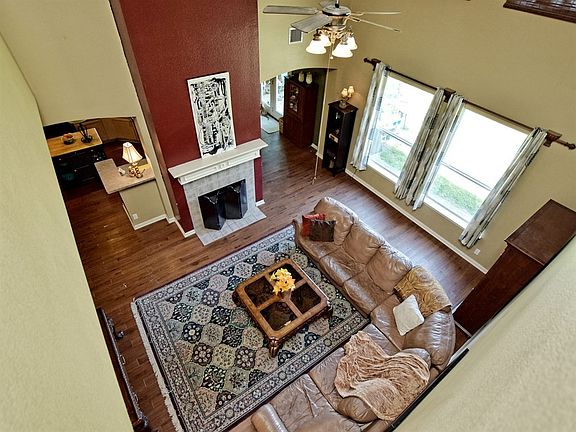 5th image of 1562 Jerusalem Dr