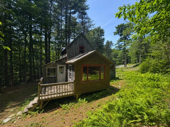1511 East Dover Road, Wardsboro, VT 05355