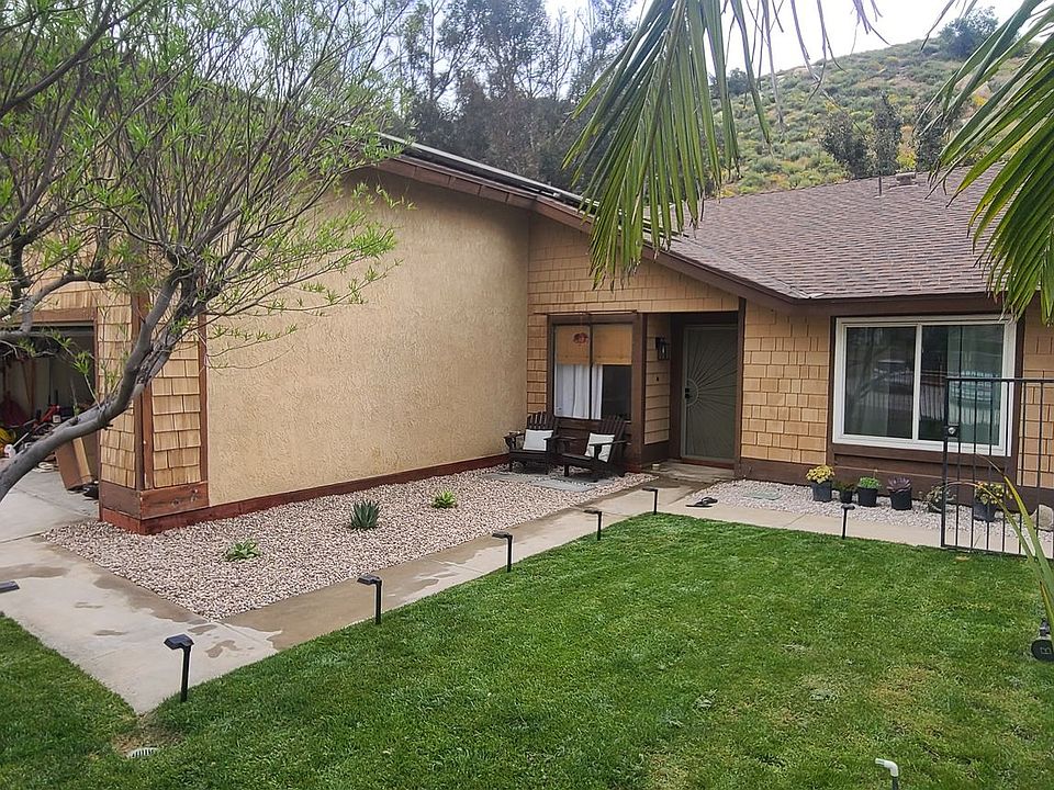 1st image of 7458 Lakeside Dr