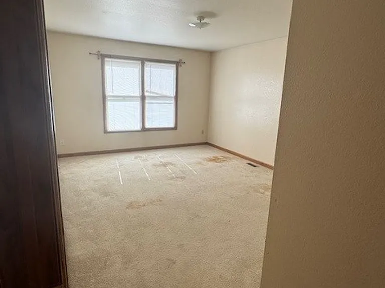 1025 49th Avenue Ct — Photo 13