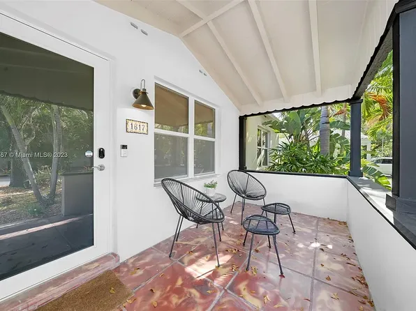 1617 NE 3rd Ct, Fort Lauderdale, FL 33301