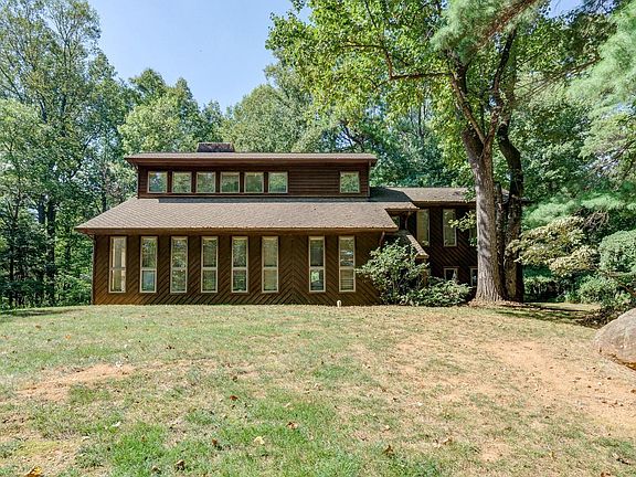 2nd image of 6649 Leffler Ln